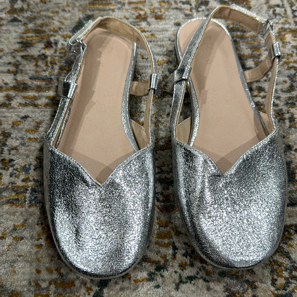 EUC SANDALS